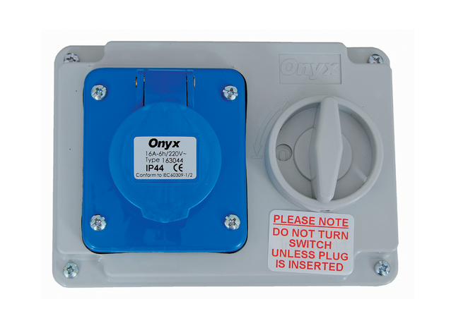 16A Switched Socket with Interlock - Surface Mounting - IP44