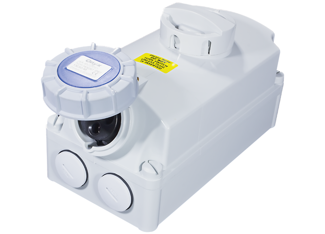 16A Switched Socket with Interlock - Surface Mounting - IP67