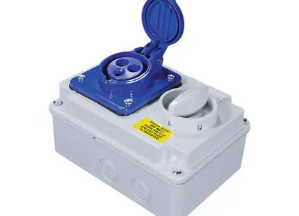 32A Switched Socket with Interlock - Surface Mounting - IP44