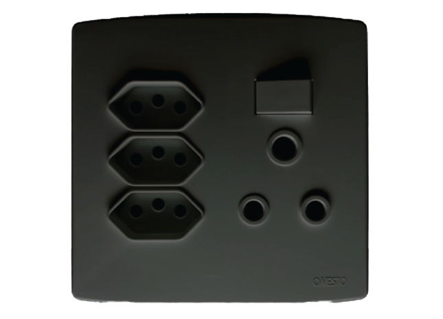 16A 3 Pin Socket And 3X3 Pin Za Plug Socket 4X4 Black