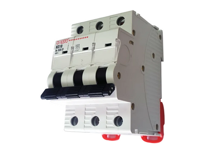 3 Pole 10kA Circuit Breakers