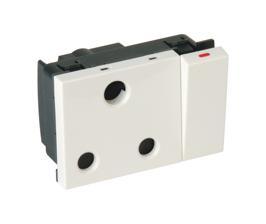 16A Single Switched Socket Outlet