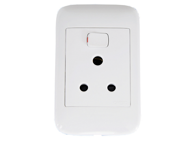 4X2 Single Switched Socket - Vertical