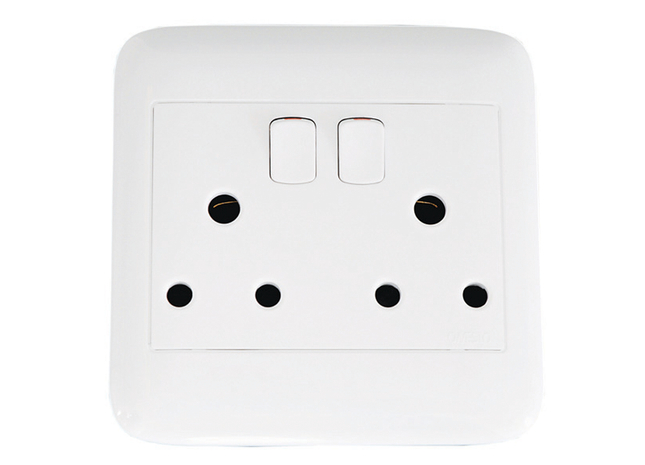4X4 Double Switched Socket