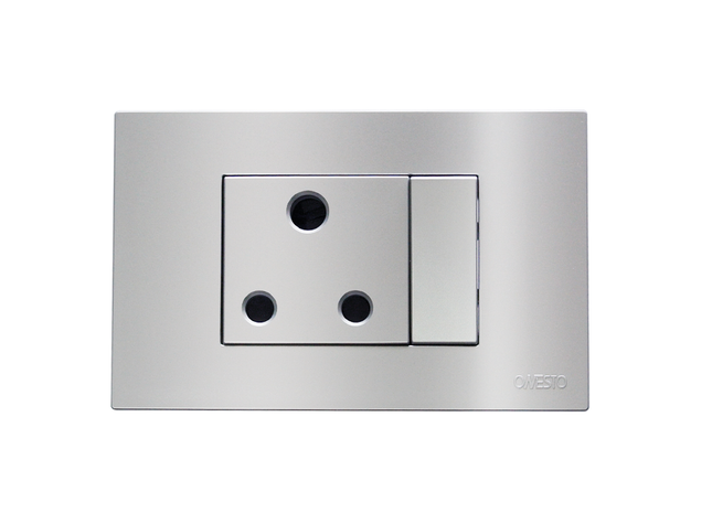 4 x 2 16A Single Switched Socket Outlet - Horizontal