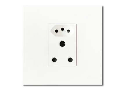 4 x 4 Unswitched Sockets
