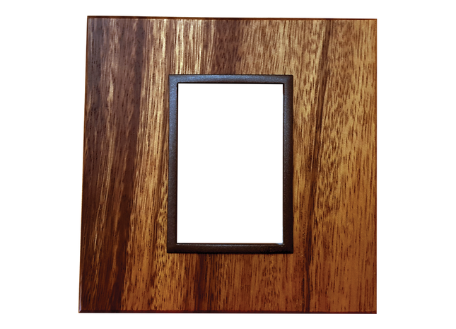 4 X 4 1 Lever Yoke Wood Grain