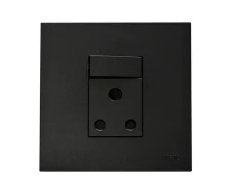 4 x 4 Single Switched Socket Outlet - Vertical