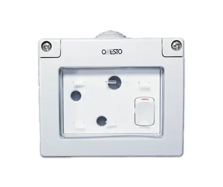 16A switched socket surface mount IP55