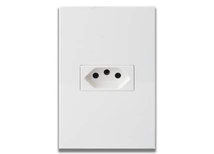 4 x 2 Unswitched Socket